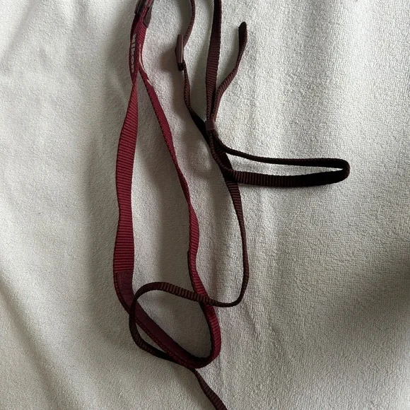 Nikon J3 maroon camera with additional lens - Picture 9 of 9